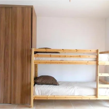 With One Bedroom In With Wonderful City View Furnished Terrace And Wifi Appartamento Blaye